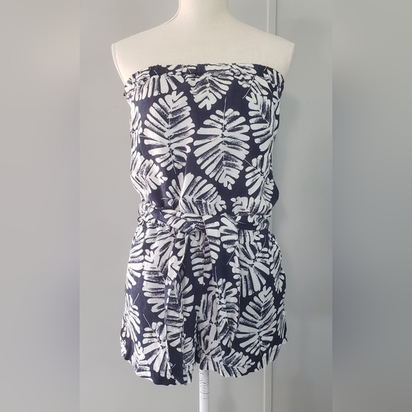 Banana Republic Factory Pants - Banana Republic Blue and White Palm Leaf Print Strapless Linen Romper